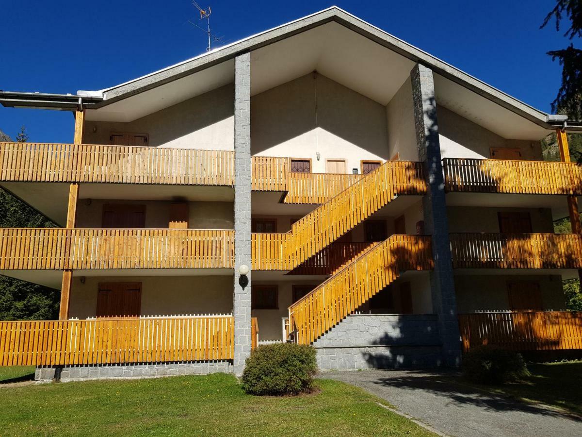 Appartement Quadrifoglio Gressoney-Saint-Jean Εξωτερικό φωτογραφία